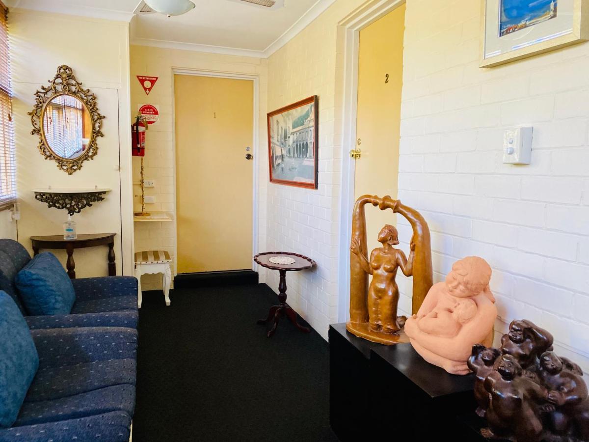 The Mews Motel Launceston Kültér fotó